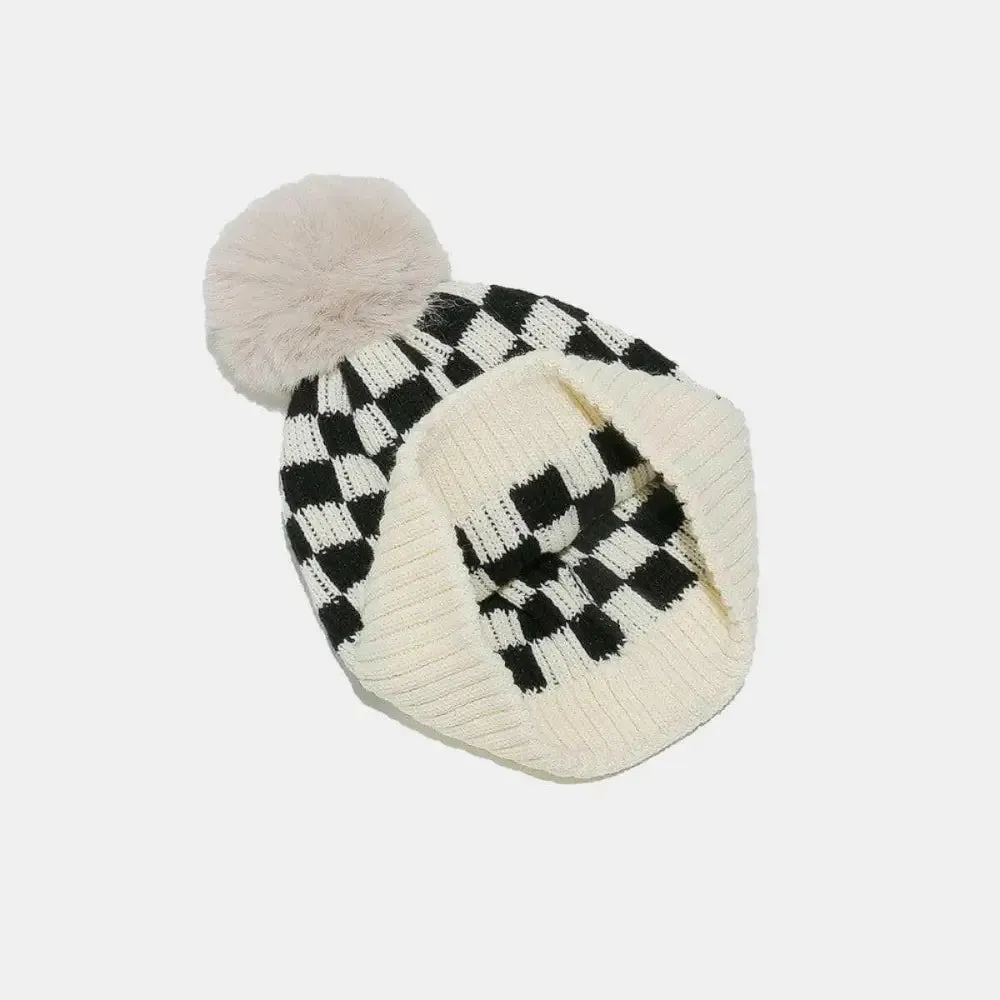 Chic Checkered Knit Hat Redefines Luxury Fashion for Women