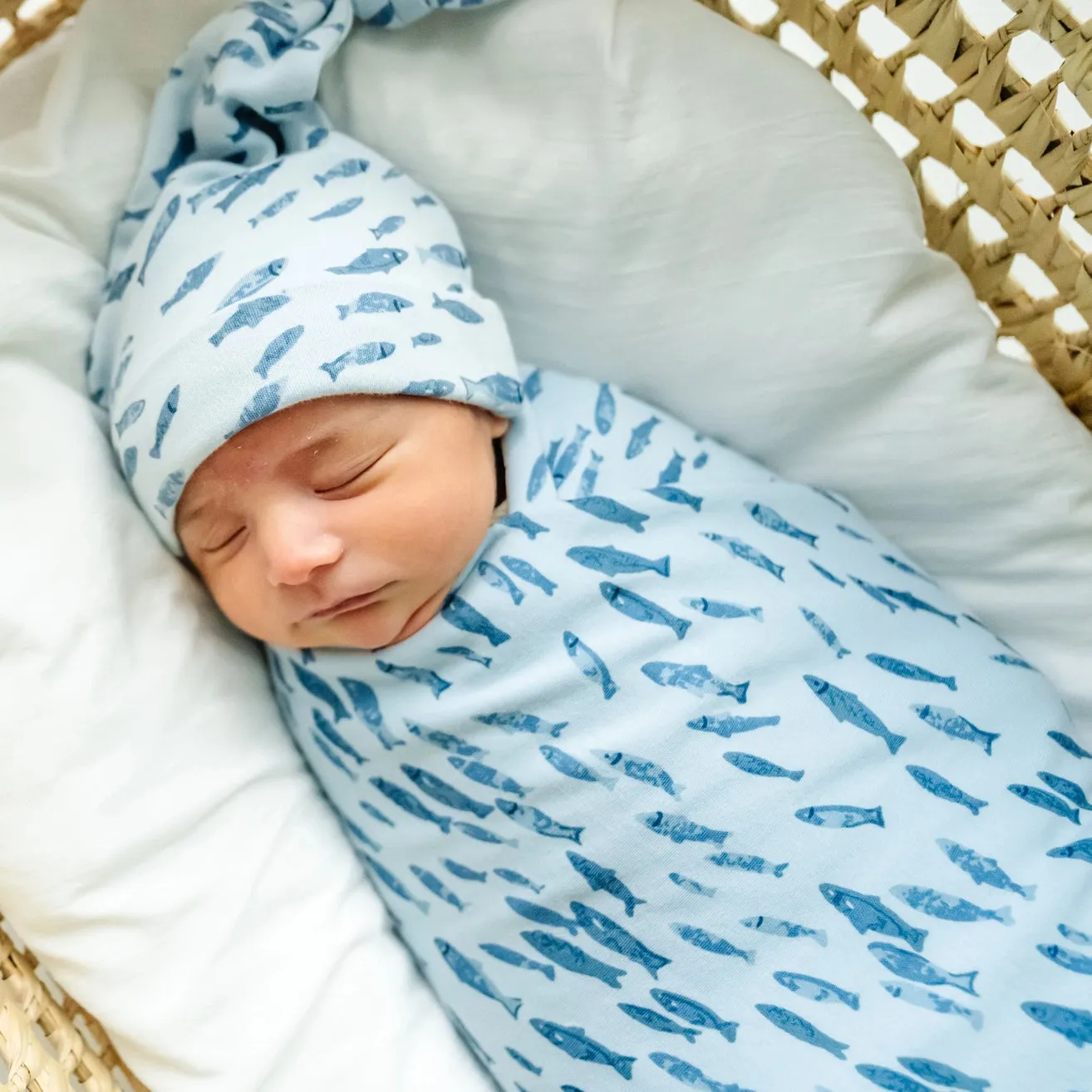 Organic Swaddle Blanket & Hat - Makemake Organics