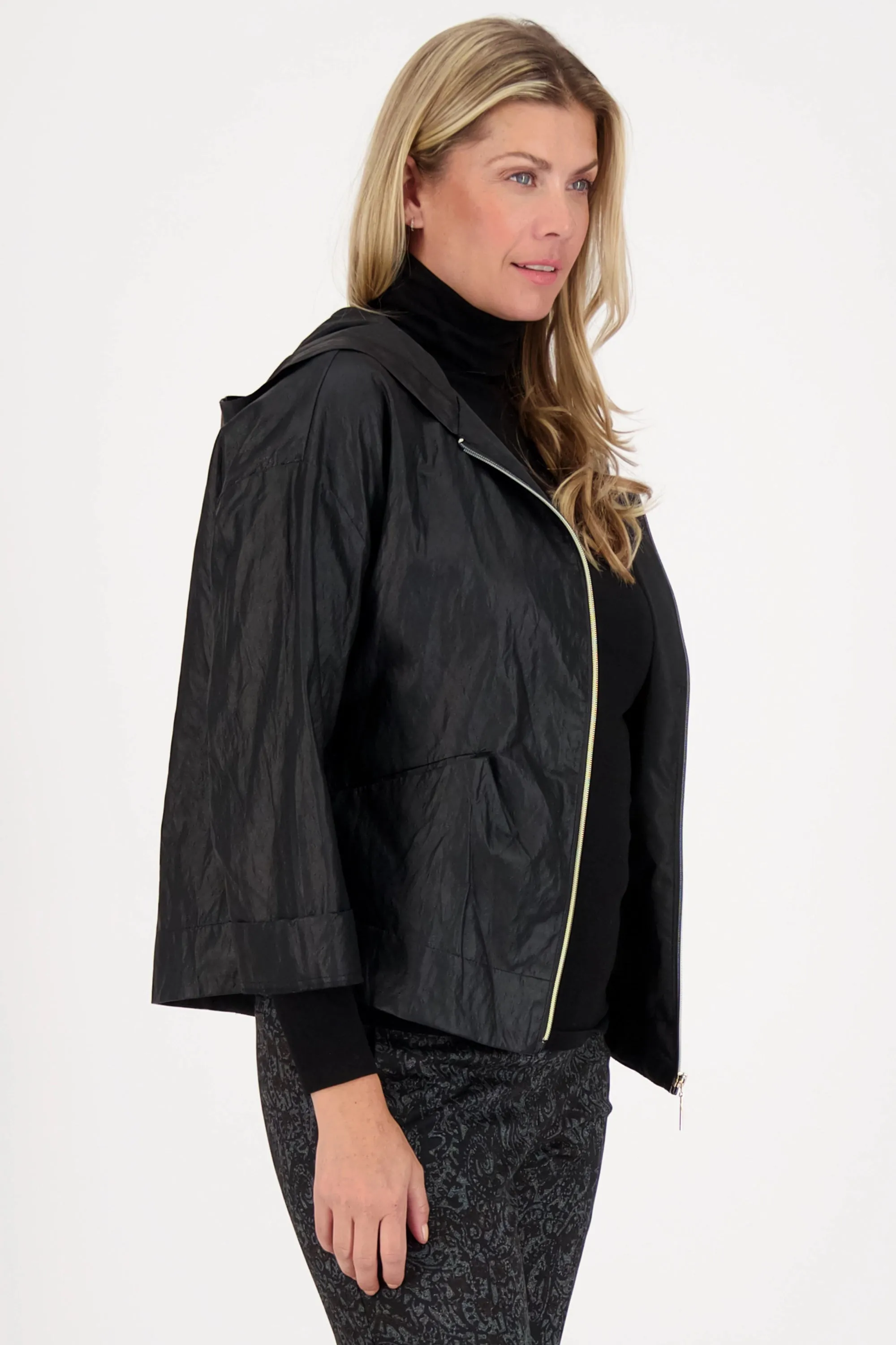 PLEATHER HOODIE JACKET