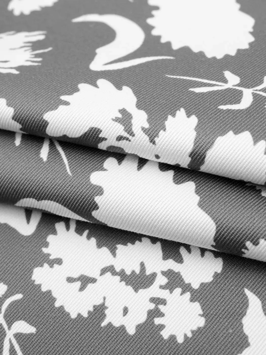 Pure Organic Cotton Mid-Weight Stretched Twill Fabric ( OG05387D Print, 2 Colors )