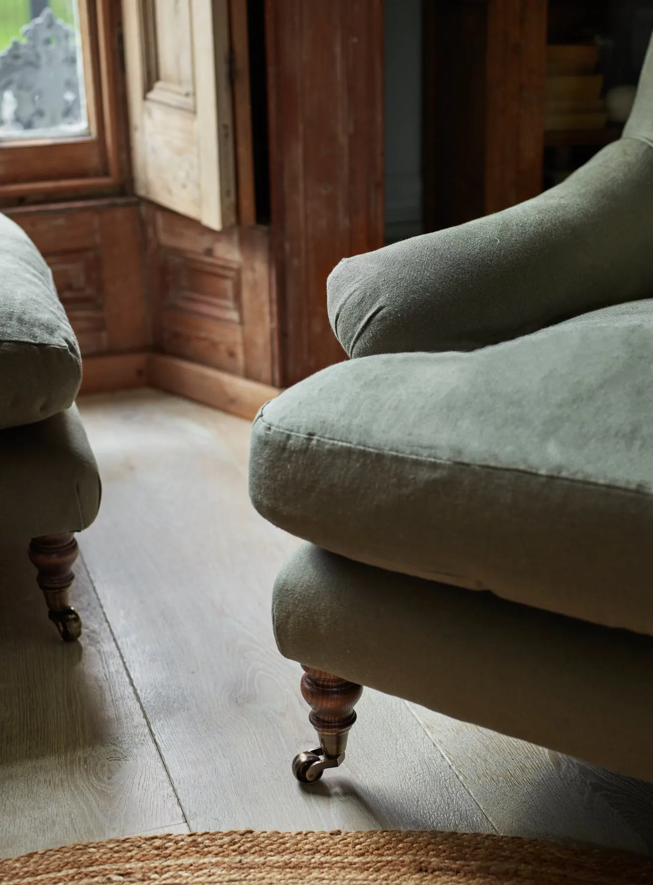 Remy Armchair, Moss Wool