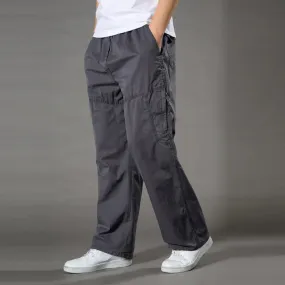 Versatile Men's Cargo Pants: Ideal for Work and Play