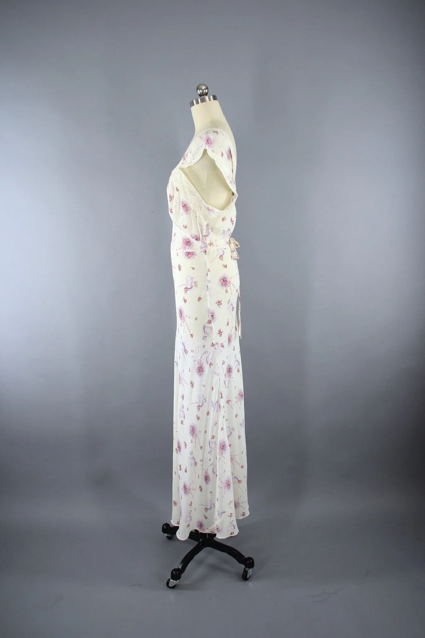 Vintage 1930s Nightgown Set / Wedding Novelty Print