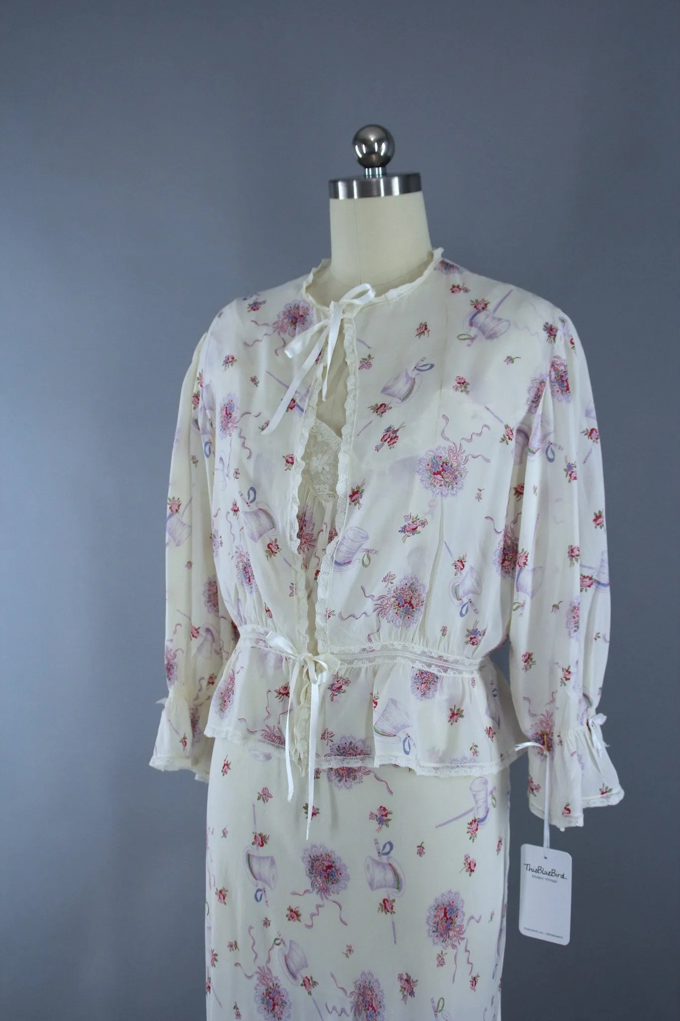 Vintage 1930s Nightgown Set / Wedding Novelty Print