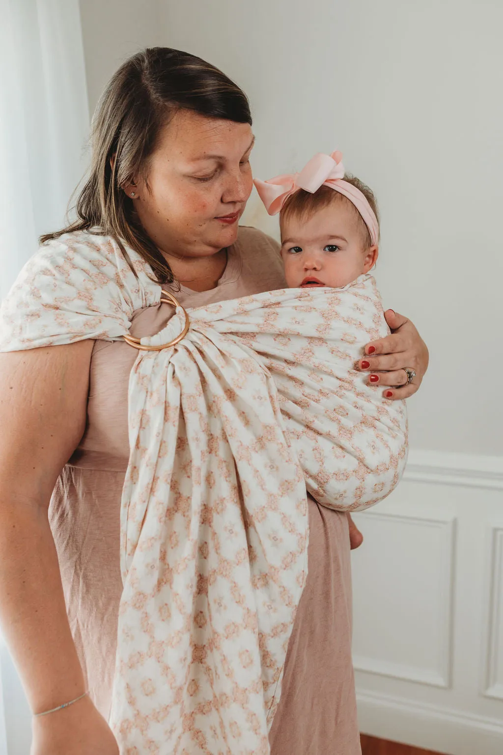 Vivian Rose Ring Sling